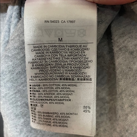 Banana Republic size Medium Light Gray Graphic T-shirt with Rotary Phone on It - Picture 5 of 7